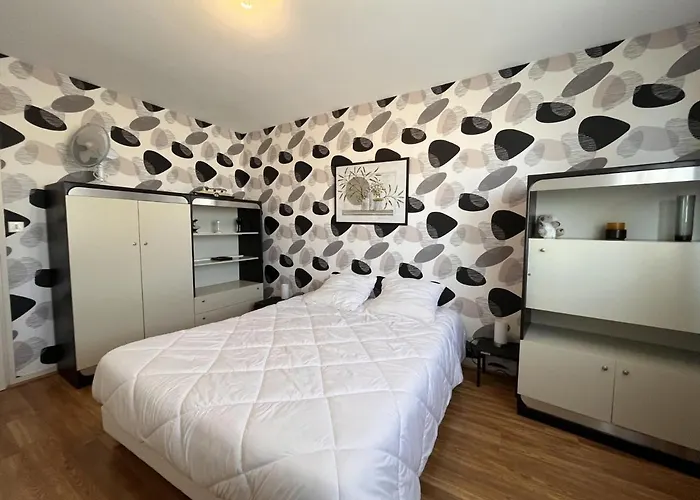 2 Chambres, Centre Les Sables-d'olonne, Balcon, Wifi - Fr-1-197-143 *